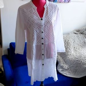 NEW 100% Cotton Embroidered White Tunic Made in India Size XL Floral